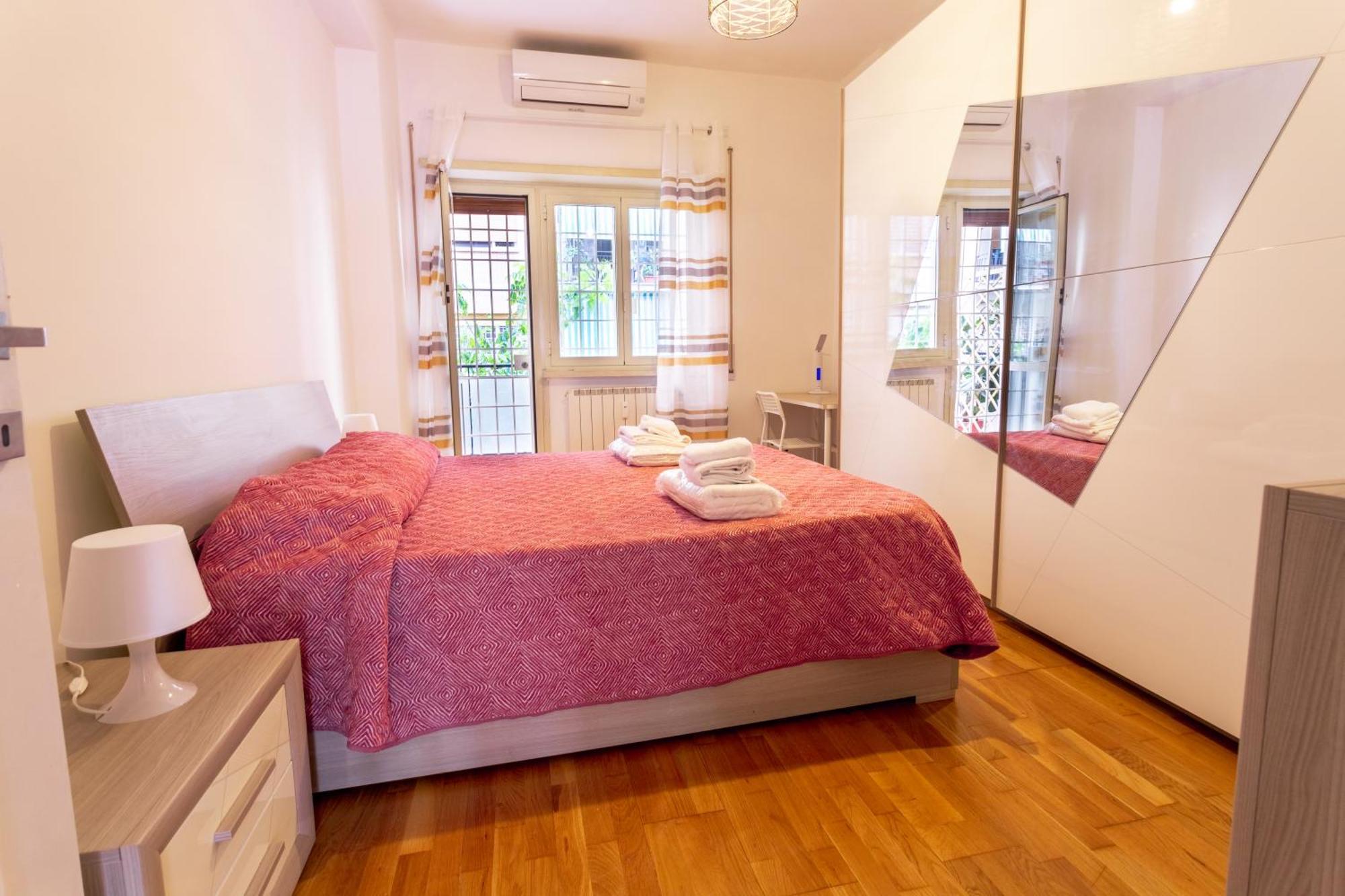 "Marconi Apt With Terrace" 30 Min From Colosseo Exterior photo